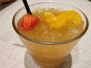 summer fruits tea at elemen 元素 - HarbourFront in Central Singapore