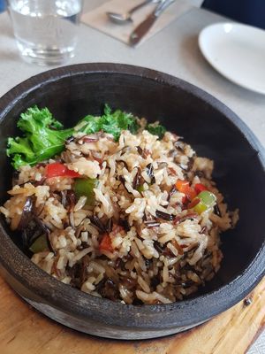 Sizzling Quinoa brown rice at elemen 元素 - HarbourFront in Central Singapore