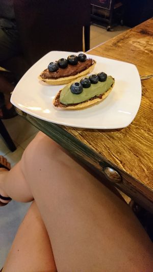 matcha cream tart, chocolate cream tart at Cozy Corner in East Singapore