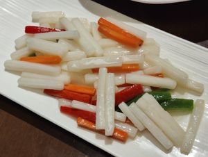 缤纷山药 Chinese yam with capsicum and carrot at Jujube Tree 枣子树素餐厅 - 成都铂金城店 in Chengdu
