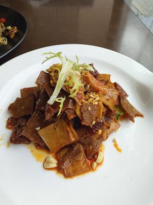 Mala assorted Fungus 👍🏻 ~ Mar 25 at Jujube Tree 枣子树素餐厅 - 成都铂金城店 in Chengdu