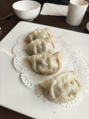 Song Rong Mushroom Guotie ~ Mar 25 at Jujube Tree 枣子树素餐厅 - 成都铂金城店 in Chengdu