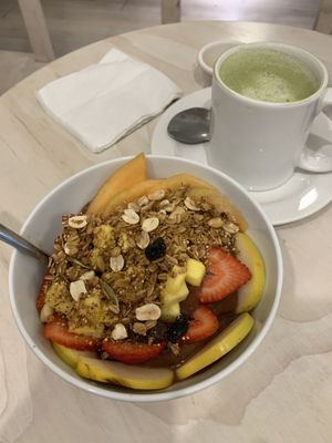 Acai bowl and matcha latte at Pulpa Amor Liquido  in Mexico City