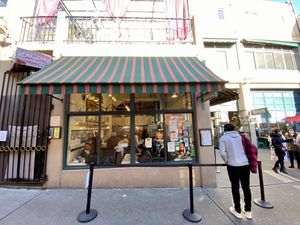 store front  at Pike Place Chowder in Seattle