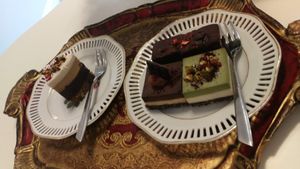 Cakes and brownie at Namai be Gliuteno in Klaipeda