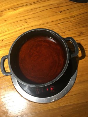 Red hotpot at Return to Life- Guilai Sushi Shenghuo Guan in Chongqing