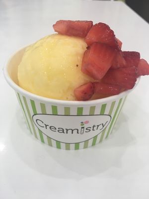 Nitrodole with fresh strawberries at Creamistry in Bakersfield