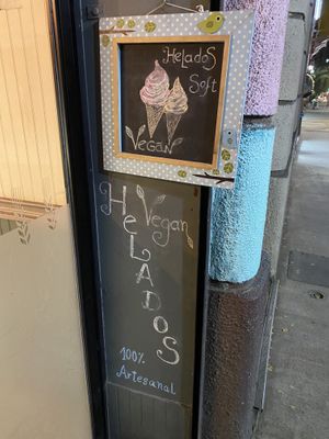 Ice Cream  at Pastelería y Panadería Sinfonía in Santiago
