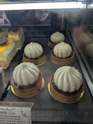  at Pastelería y Panadería Sinfonía in Santiago