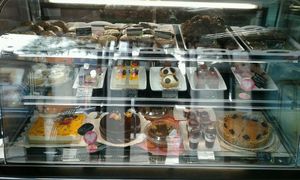 oferta de pastelería vegaba at Pastelería y Panadería Sinfonía in Santiago