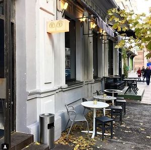 outside seats at Koluchka in Rostov-on-don