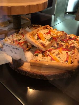 Pizza at Artichoke & Vine in Boca Raton