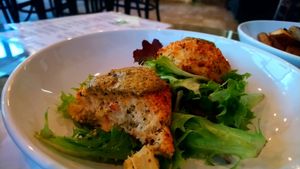 Home made crab cakes at Artichoke & Vine in Boca Raton