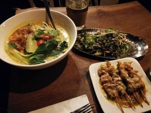 Laksa soup, slimy seaweed, VChicken at Vantra Vegan in London