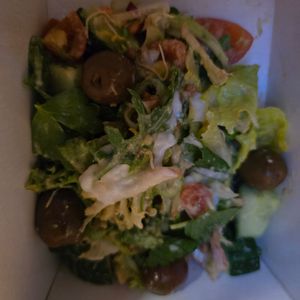 Green salad at Vantra Vegan in London