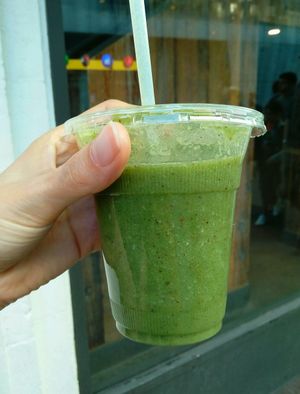 Green Smoothy to go  at Vantra Vegan in London