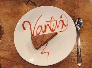 Incredible vegan cake at Vantra Vegan in London