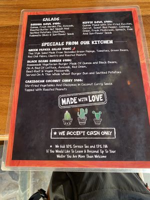 Carta vegana reverso at Green Papaya in Tamarindo