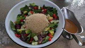 salad, no cheese, add quinoa at Cafe Jade in Palenque