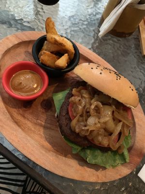Falafel burger at Cafe Jade in Palenque