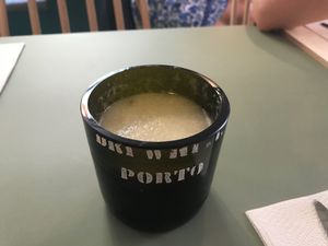 Sumo do dia (melão, hortelã, abacaxi) at O Antigo Talho in Lisbon