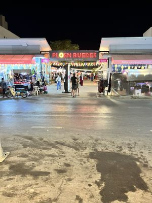 Front entrance of Ploen Ruedee night market #Veganuary at V Secret Street Food - Food Stall in Chiang Mai