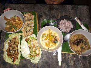 Perfect dinner. at V Secret Street Food - Food Stall in Chiang Mai