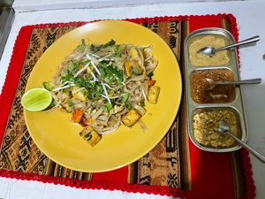 Tofu spice padthai at La Casa de Zarela in Huaraz