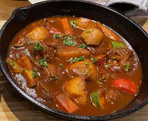 Vegan boeuf burgundy without wine 很像紅酒墩牛肉 at Veganday Cuisine in Taichung