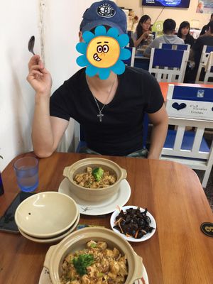 Ma-po tofu rice, very authentic. They put course peppercorn in the tofu, it’s crunchy and spicy, don’t mistake it with little rocks ! at A Niang Wei - happymomnkitchen in Taichung