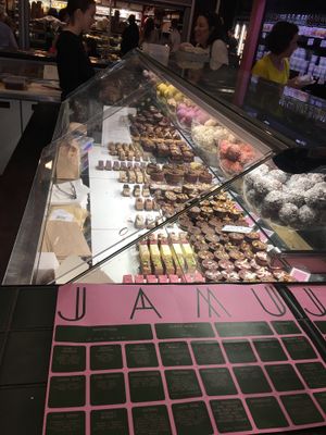 Yummy raw treats at Jamu in Adelaide