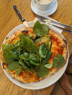 Pizza with vegetables at Blauer Engel in Ludwigsburg