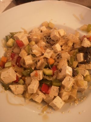 Tofu bowl at Belin Restaurante in Gran Canaria