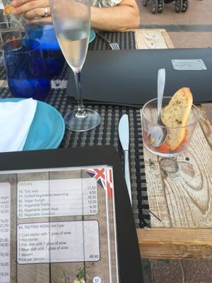 Complimentary fizz, menu & bruschetta at Belin Restaurante in Gran Canaria