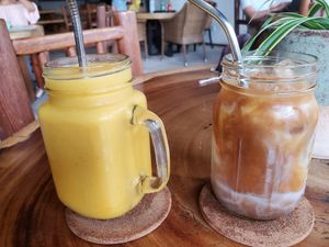 Mango tango and coconut coffee latte at The Green Place in Puerto Vallarta