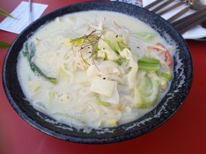 Vegan dishes at miss mai in Dortmund