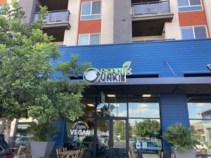 Front at Organic Junkie in Corona