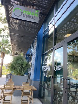 Entrance at Organic Junkie in Corona