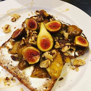 Fig Toast at Satsuma Cafe - Maple St in New Orleans