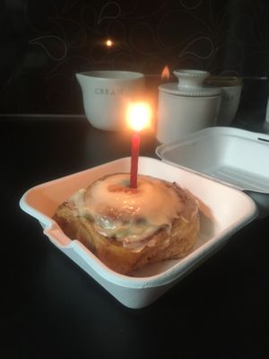 They carry flour girl baking cinnamon buns! Absolutely delicious. The owner firmly believes in recycling and reducing waste. (this is my own container) at Wild Trails Coffee in North Vancouver