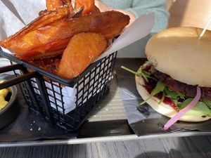 Beetroot burgs with sweet potato fries at Hale & Hearty in Waterloo