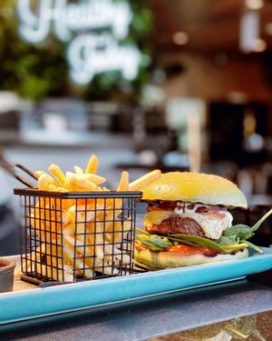 Hearty plant burger at Hale & Hearty in Waterloo