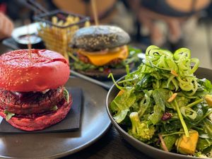 Burgers & Salad at Hale & Hearty in Waterloo