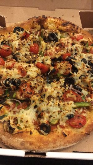 Veggie pizza wth vegan cheese for an extra $2 at Pizzolis in Washington