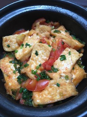Fried tofu in tomato sauce at Hao Tea House in Ha Giang