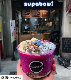 Large Firebowl at Supabowl in Hong Kong Island