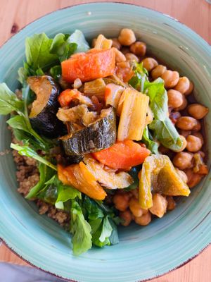 ‘Happy Bowl’ Chickpea and vegetable stew with quinoa  at Happy Cactus in Fuerteventura