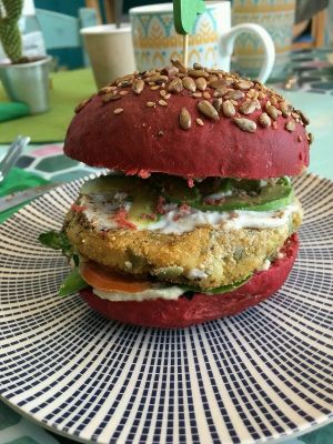 Tofu burger with beetroot bread at Happy Cactus in Fuerteventura