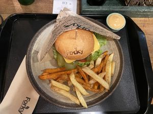 Cheez Burger and fries at Forky's - Veleslavinova in Prague