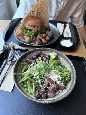 Tempe broccoli bowl   at Forky's - Veleslavinova in Prague